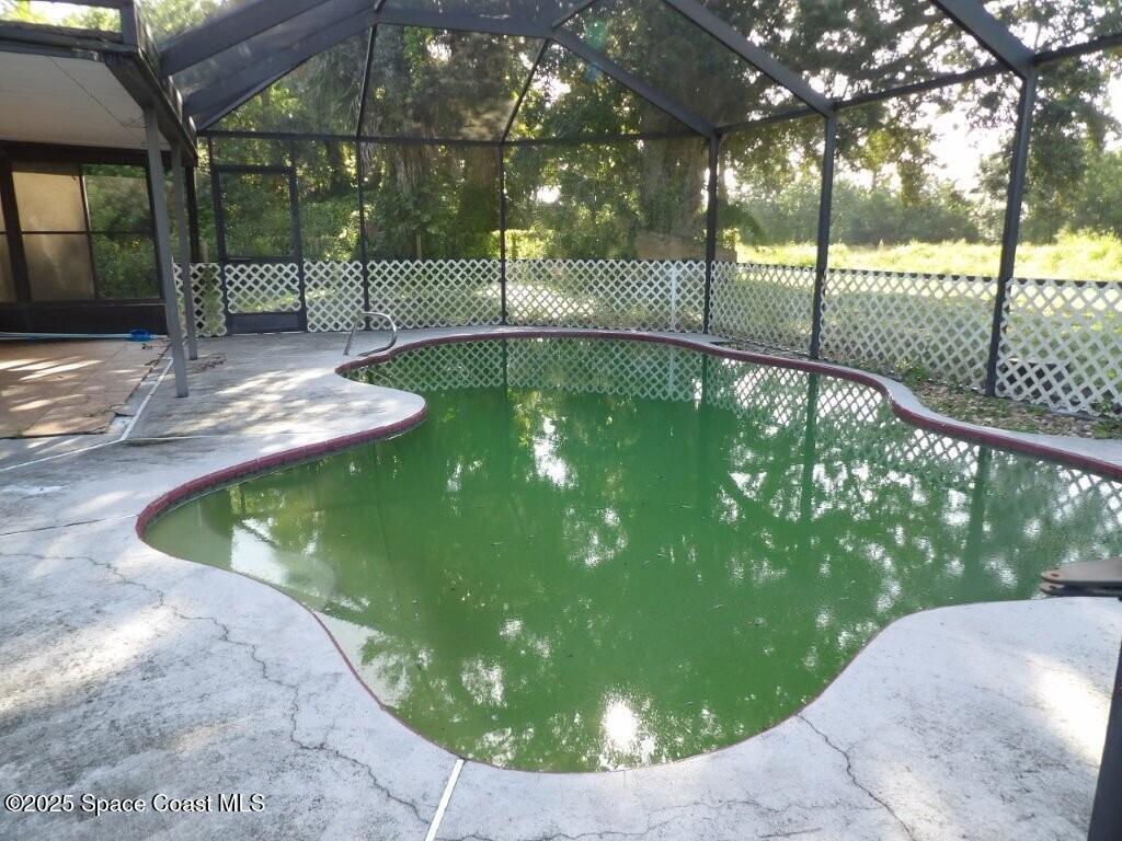 916 Le Baron Street, Palm Bay, FL 32908