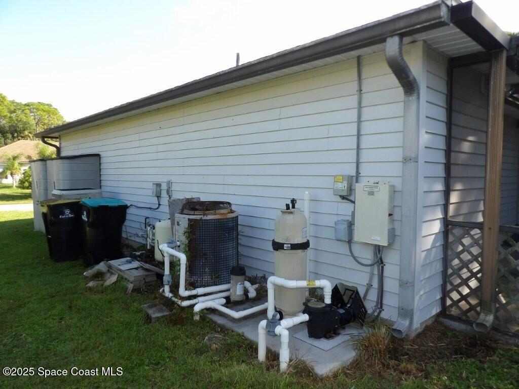 916 Le Baron Street, Palm Bay, FL 32908