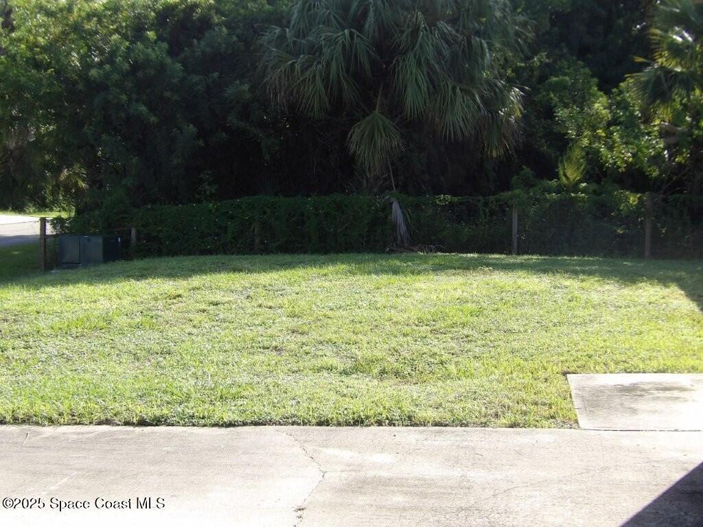 916 Le Baron Street, Palm Bay, FL 32908