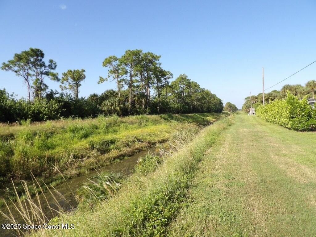 916 Le Baron Street, Palm Bay, FL 32908