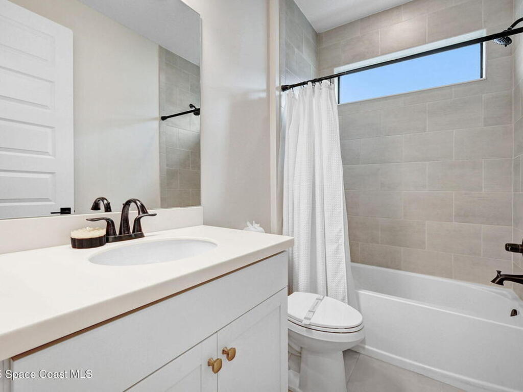 2724 Blazing Star Drive, Melbourne, FL 32940