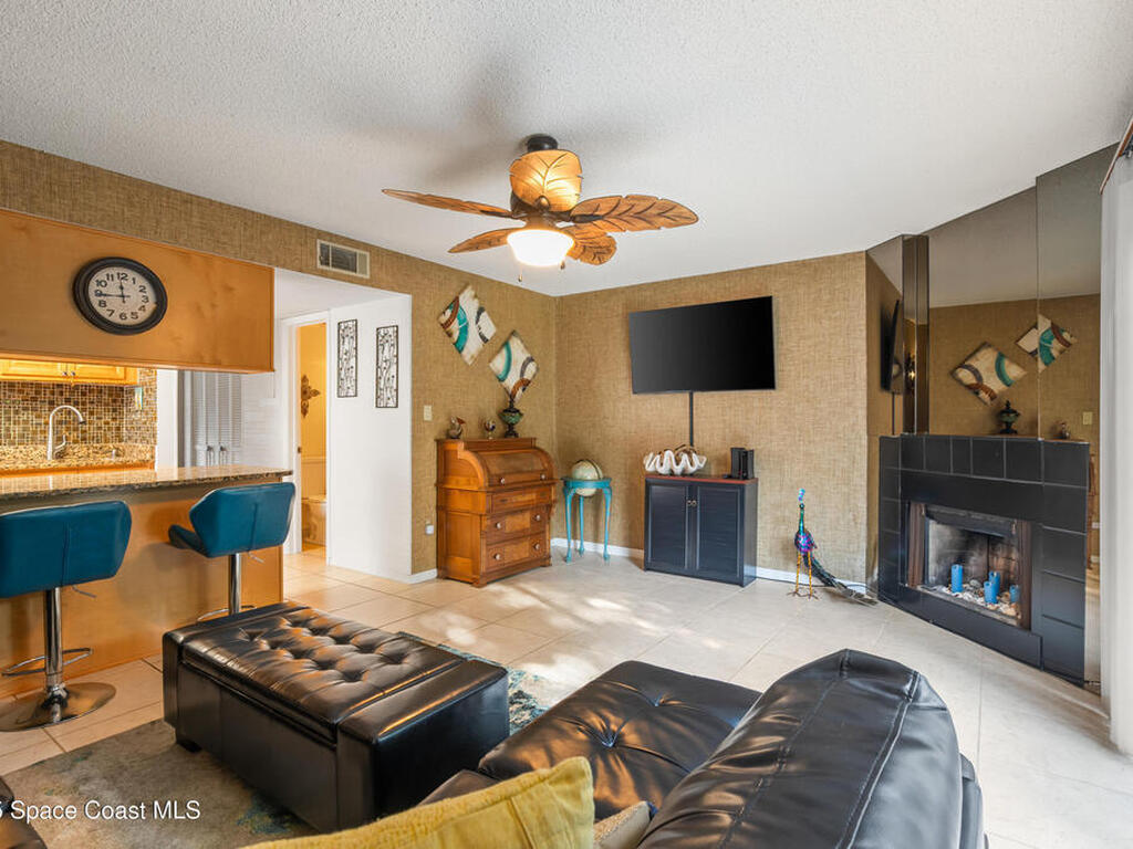 171 Seaport Boulevard, Cape Canaveral, FL 32920