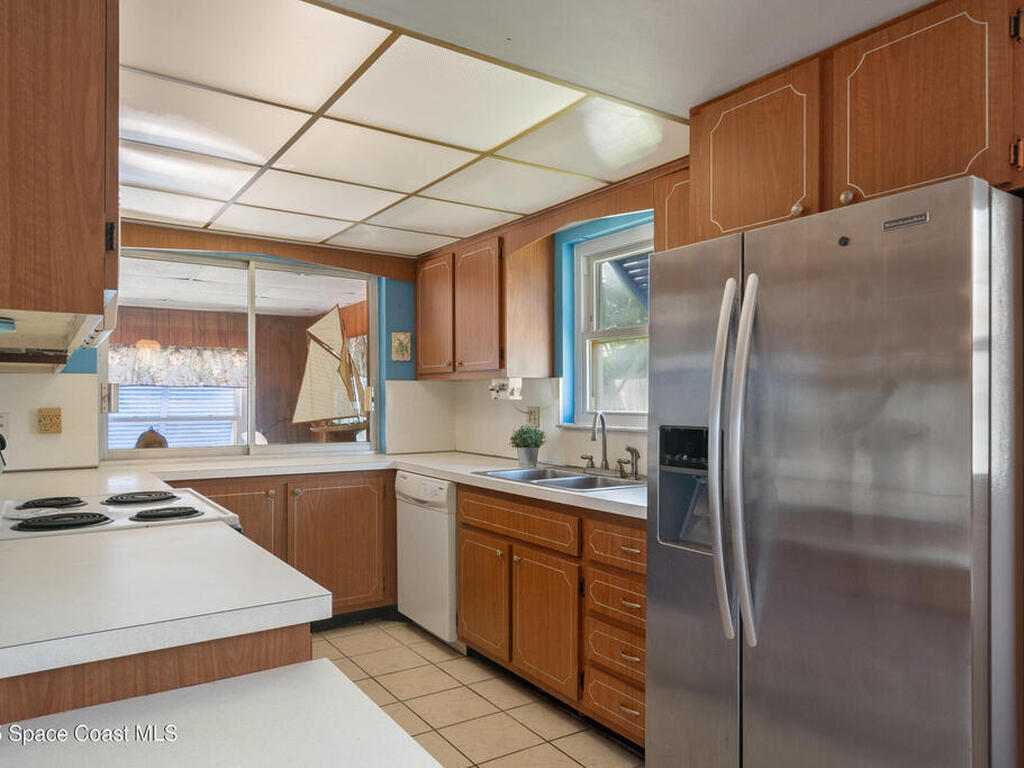 155 Elm Avenue, Satellite Beach, FL 32937