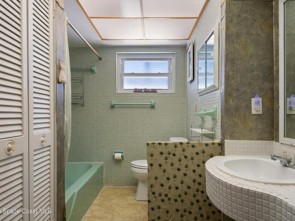 155 Elm Avenue, Satellite Beach, FL 32937