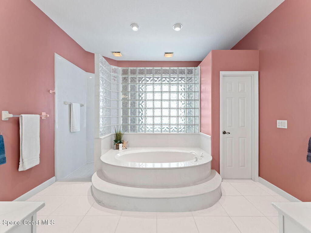 235 Loggerhead Drive, Melbourne Beach, FL 32951