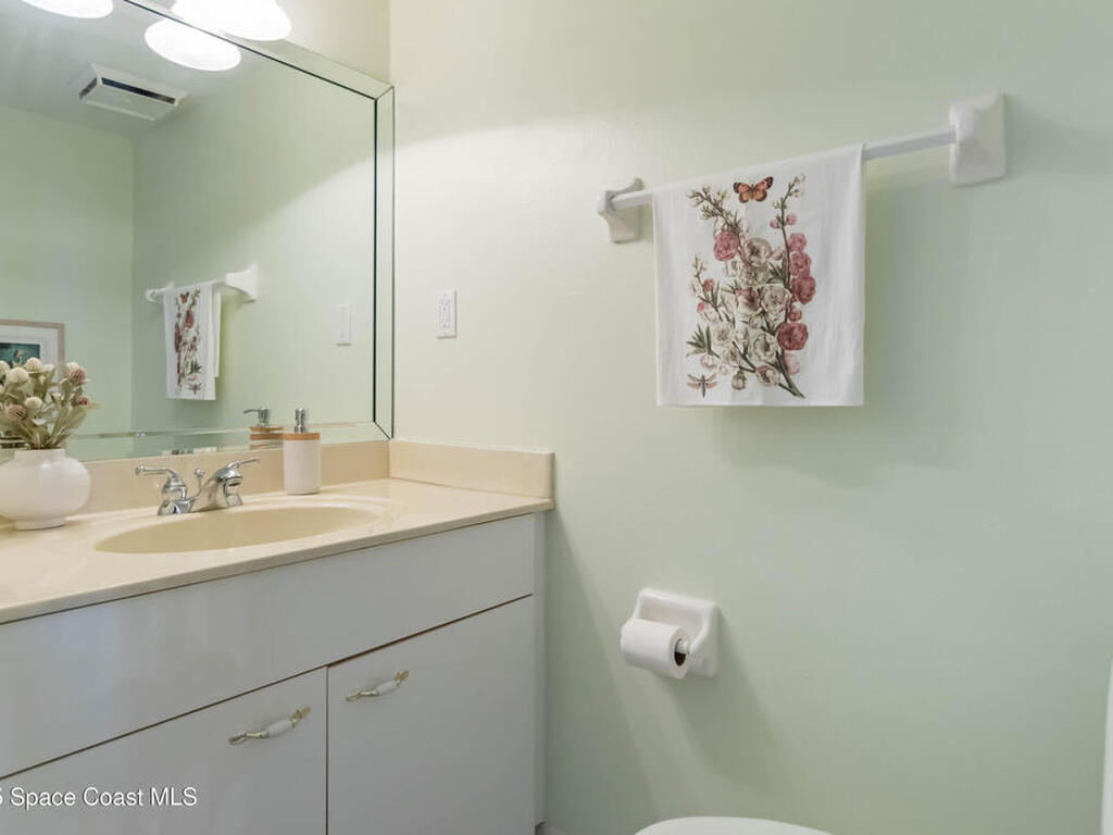 215 Ballyshannon Street, Melbourne Beach, FL 32951