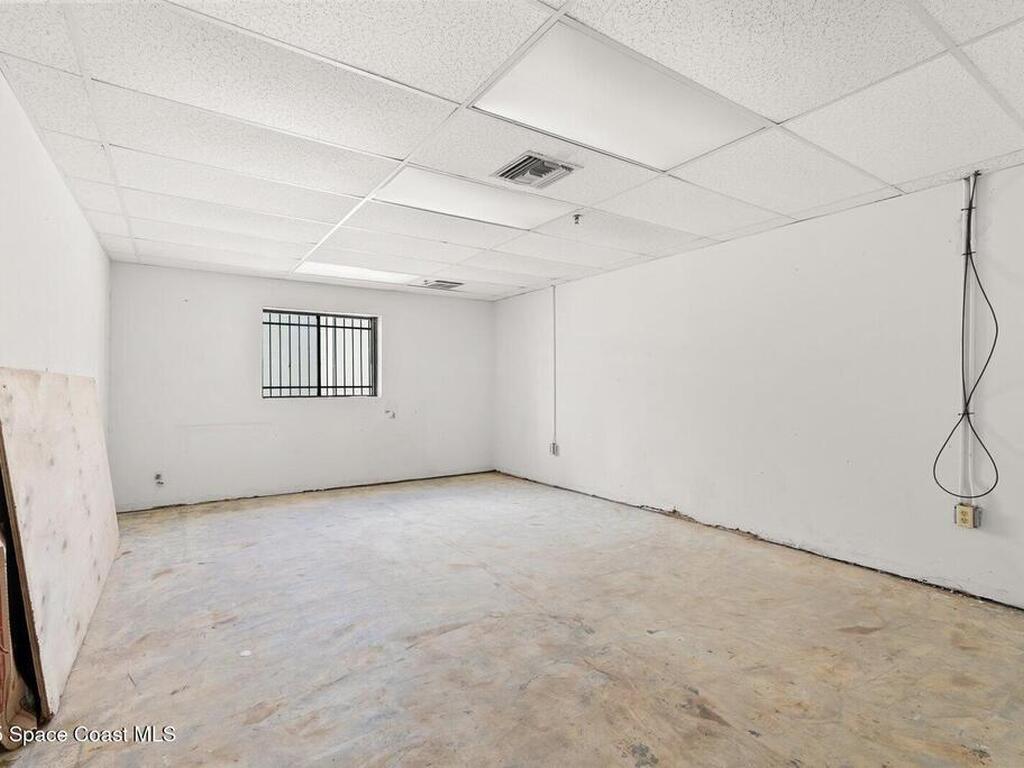 1050 W King Street, Cocoa, FL 32922