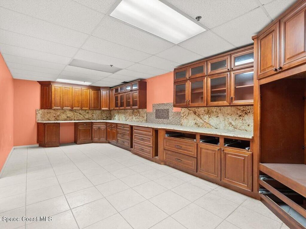 1050 W King Street, Cocoa, FL 32922