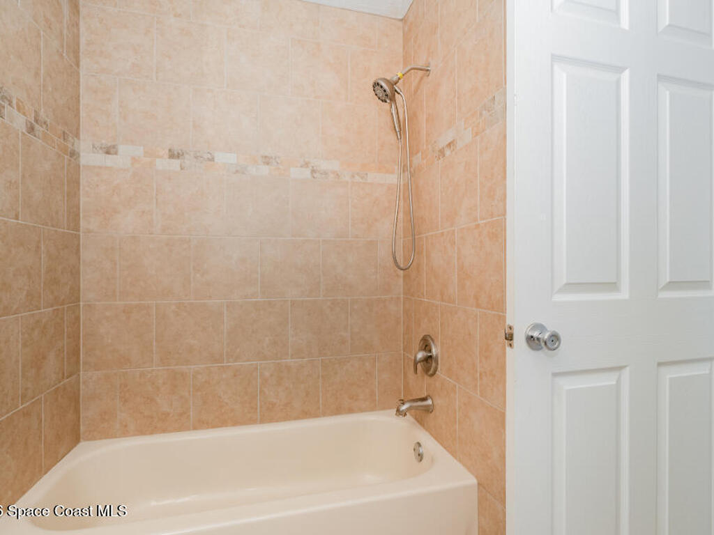 1933 Quail Ridge Court, Cocoa, FL 32926