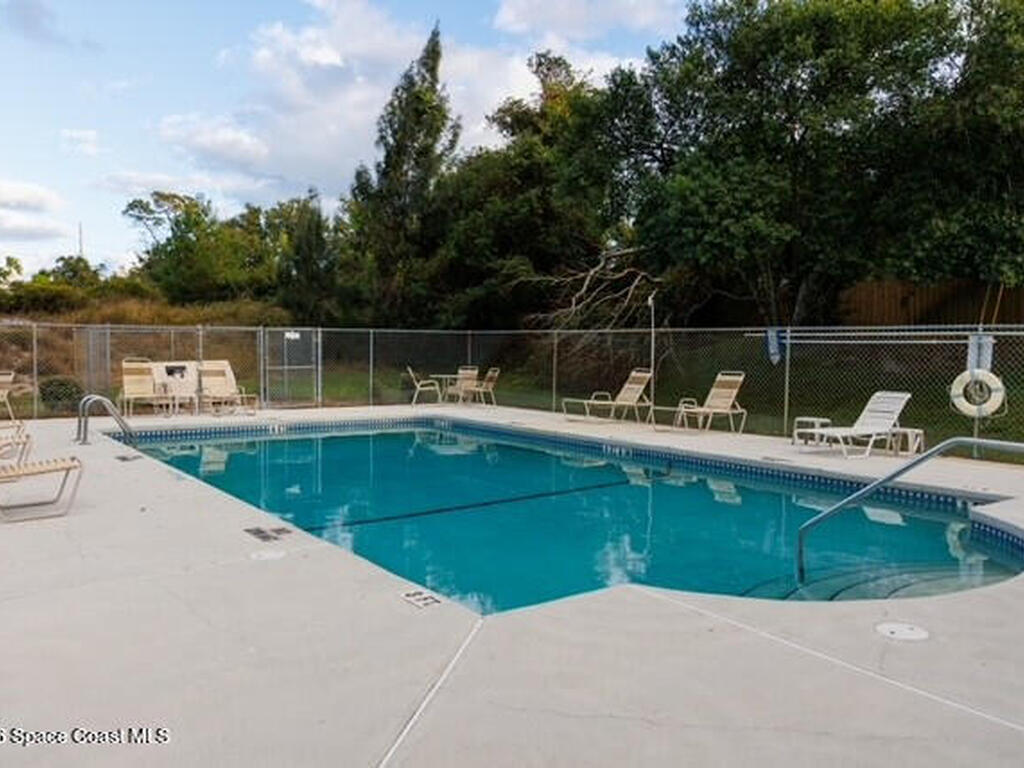 1933 Quail Ridge Court, Cocoa, FL 32926