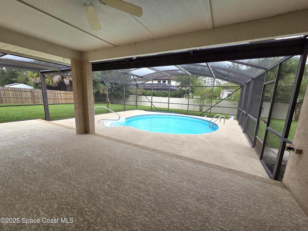 4636 Creekview Lane, Oviedo, FL 32765