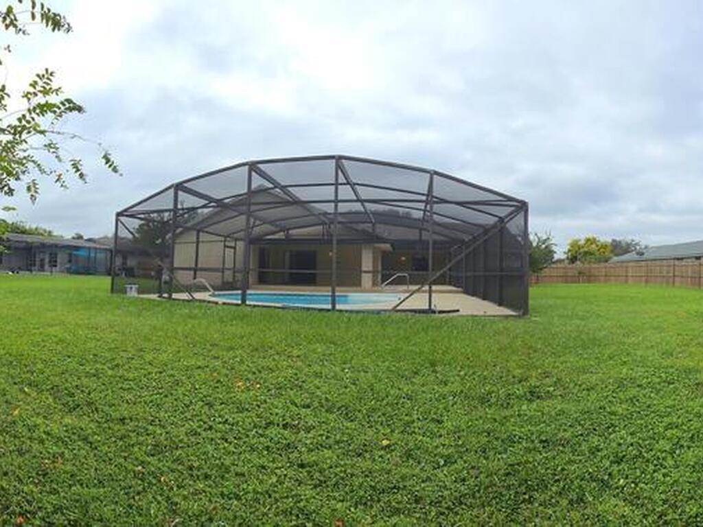 4636 Creekview Lane, Oviedo, FL 32765