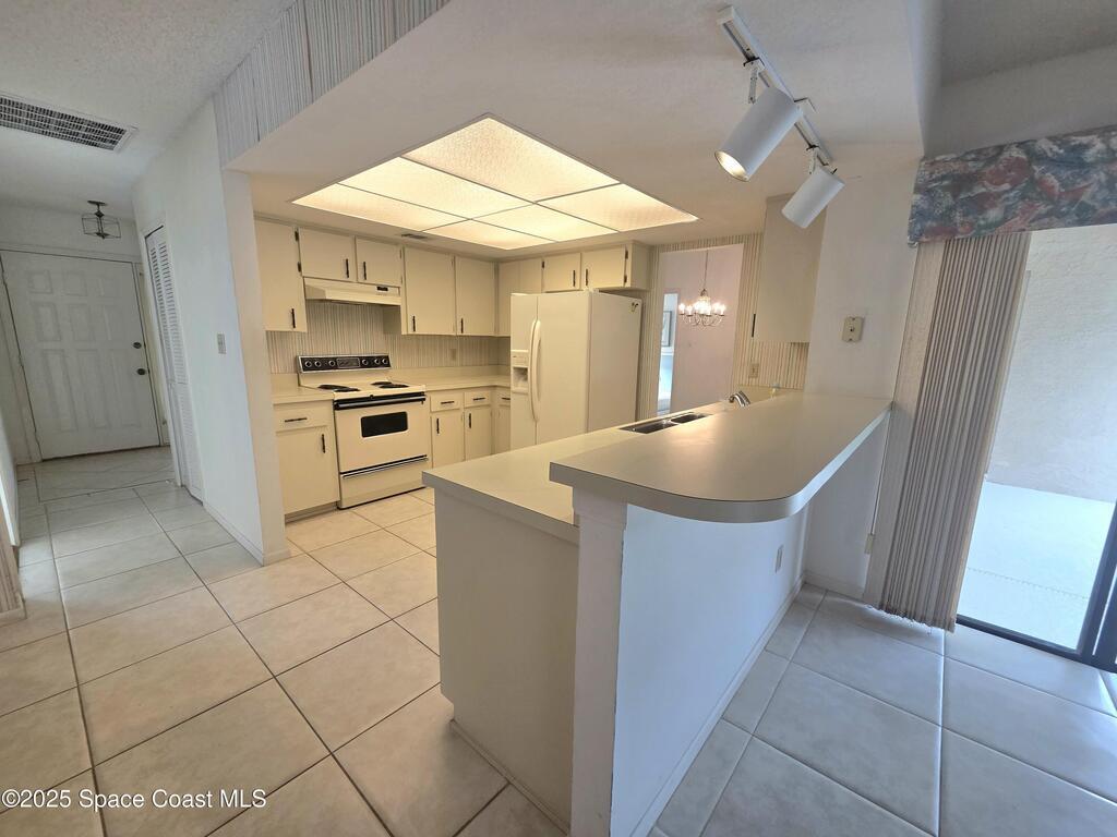 4636 Creekview Lane, Oviedo, FL 32765