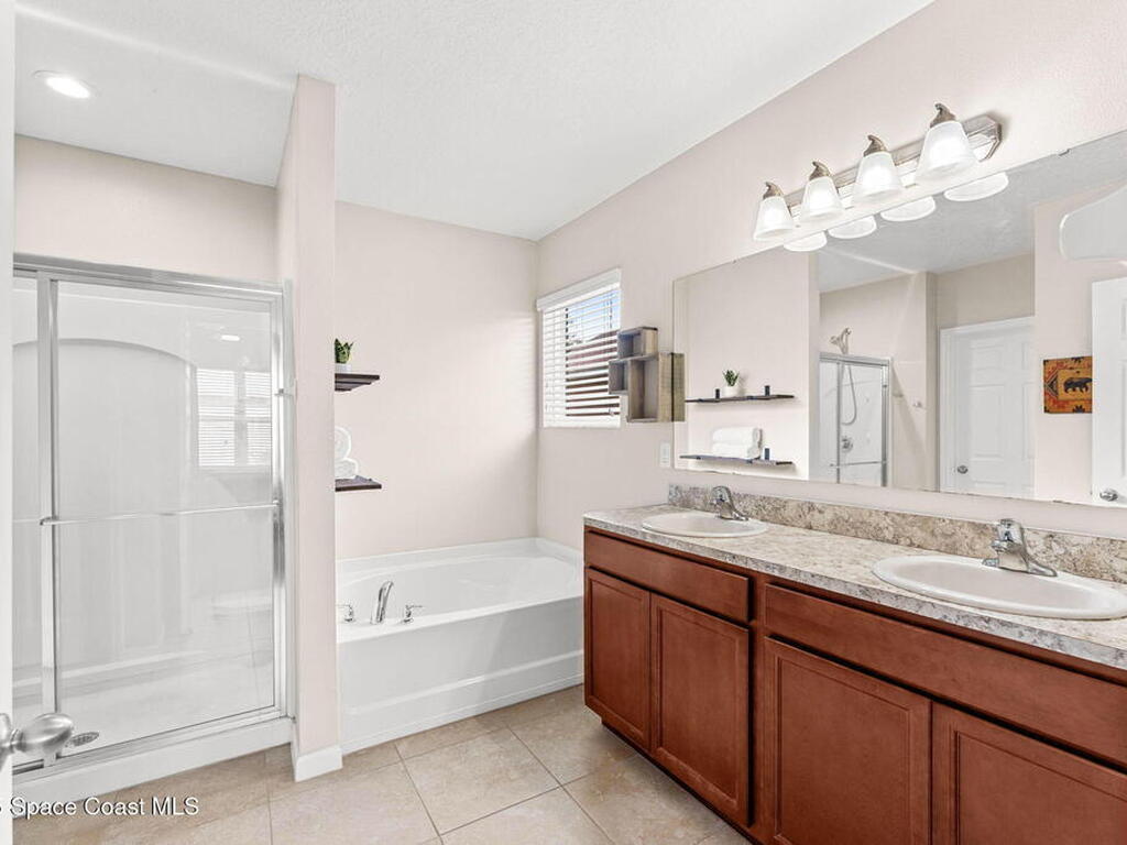 4630 Amaca Bay Lane, Melbourne, FL 32935