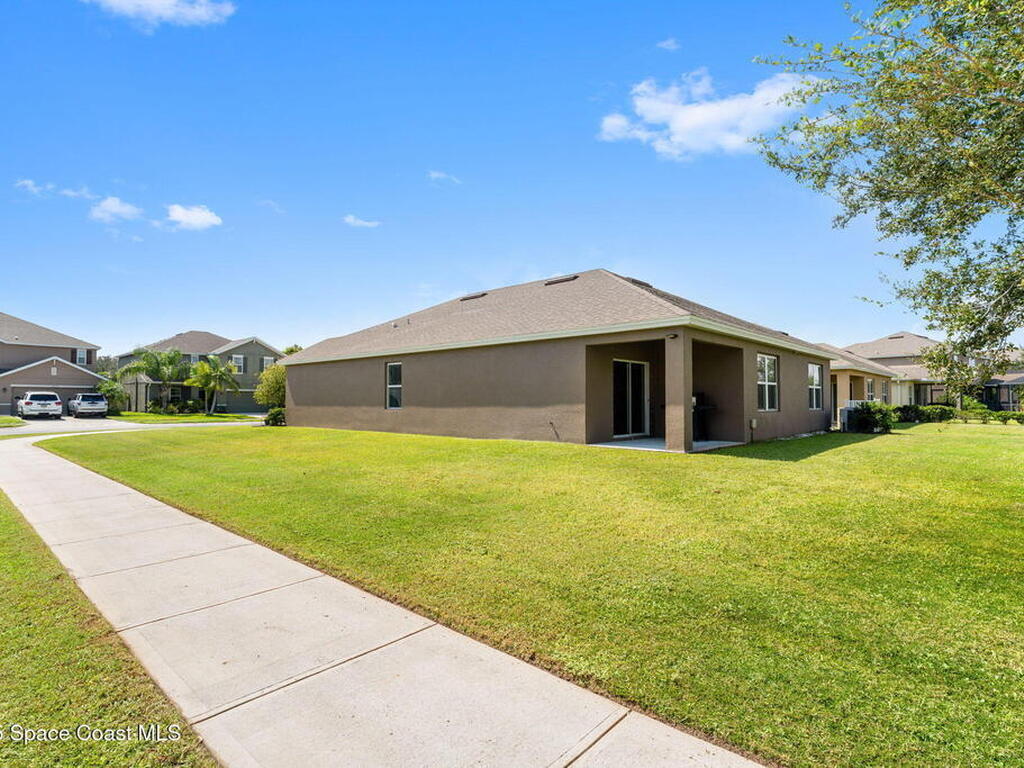 4630 Amaca Bay Lane, Melbourne, FL 32935