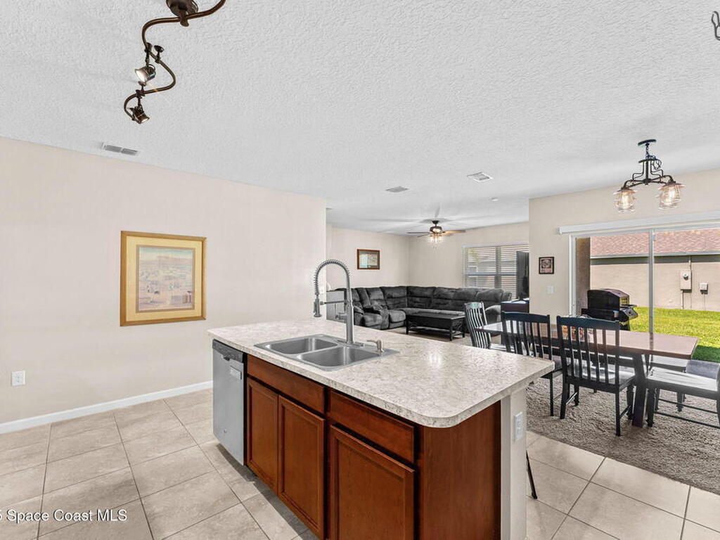 4630 Amaca Bay Lane, Melbourne, FL 32935