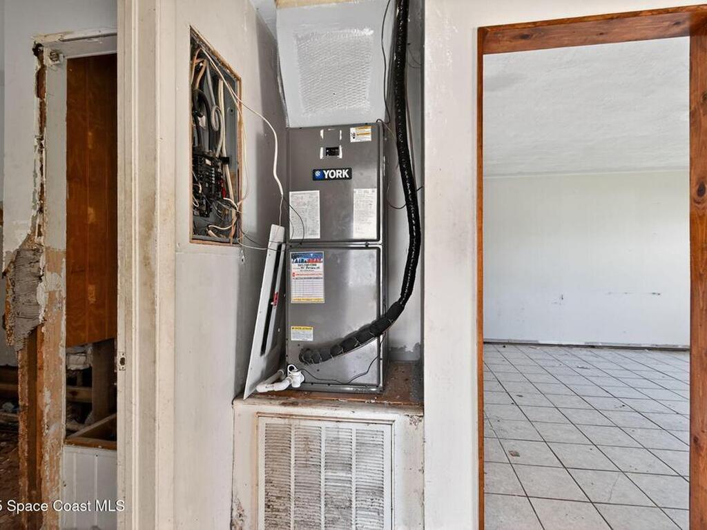 401 Poinciana Drive, Melbourne, FL 32935