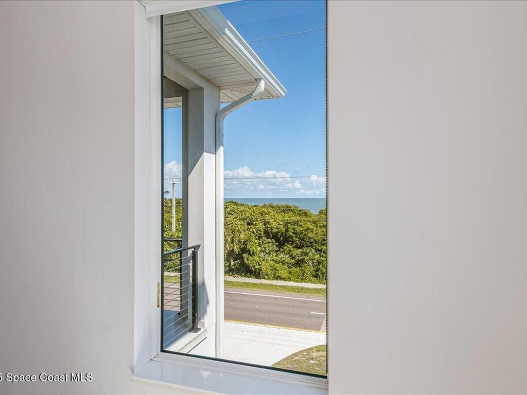 2050 S Atlantic Avenue, Cocoa Beach, FL 32931