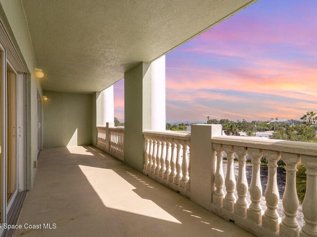 1211 E New Haven Avenue, Melbourne, FL 32901