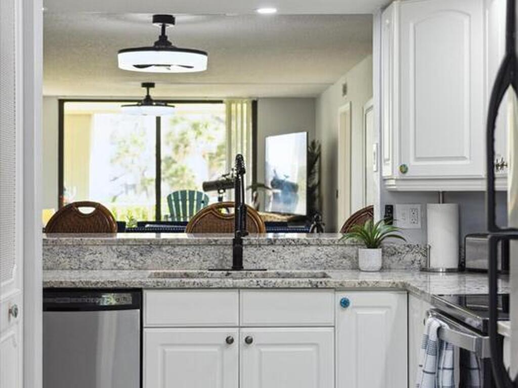 840 N Atlantic Avenue, Cocoa Beach, FL 32931