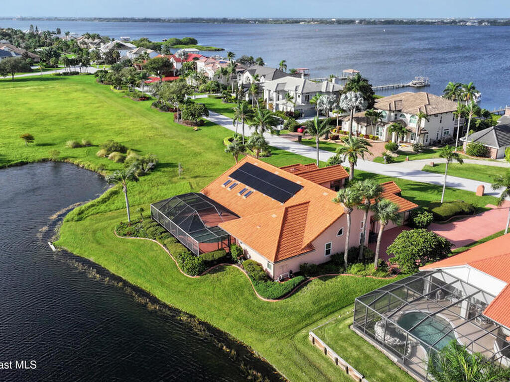 419 Lanternback Island Drive, Satellite Beach, FL 32937