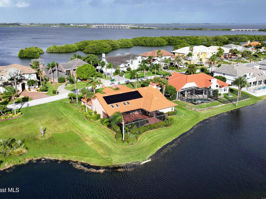 419 Lanternback Island Drive, Satellite Beach, FL 32937