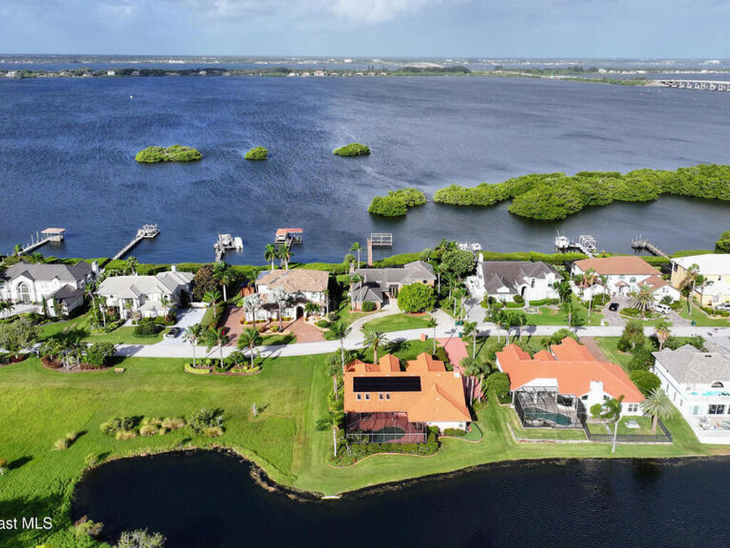 419 Lanternback Island Drive, Satellite Beach, FL 32937