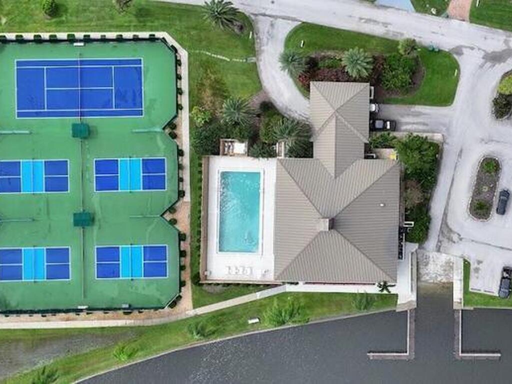 419 Lanternback Island Drive, Satellite Beach, FL 32937