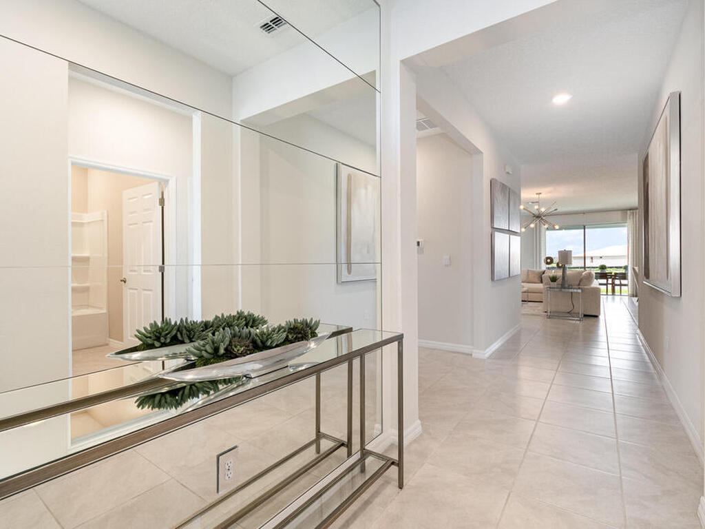 4040 Hollingsworth Drive, Palm Bay, FL 32909