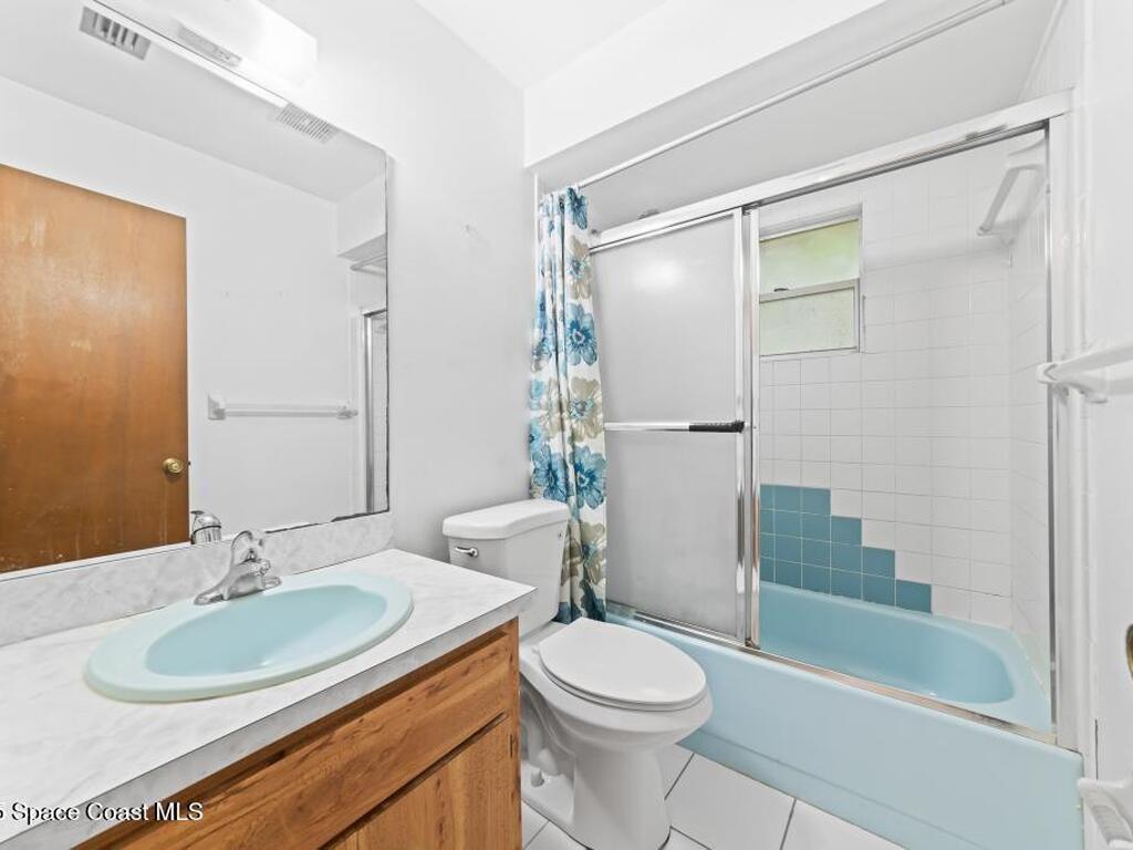 2066 Acacia Street, Palm Bay, FL 32905