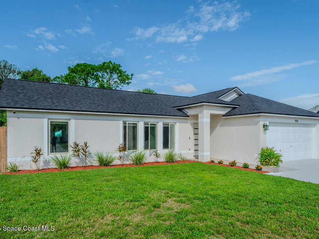490 Tillman Avenue, Palm Bay, FL 32908