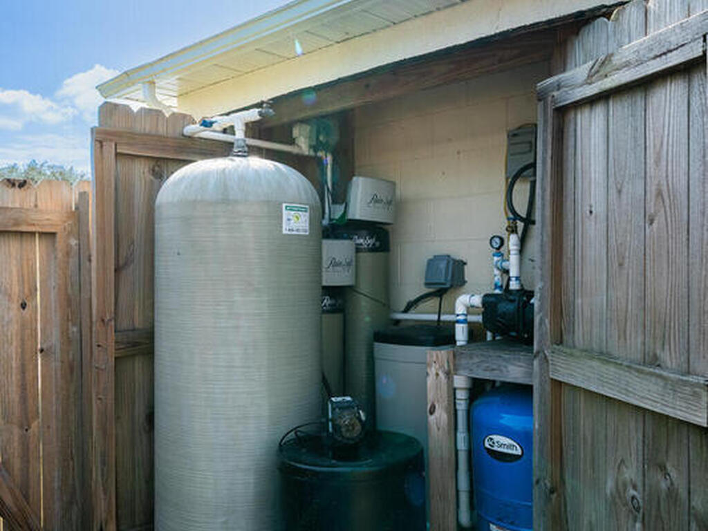 490 Tillman Avenue, Palm Bay, FL 32908