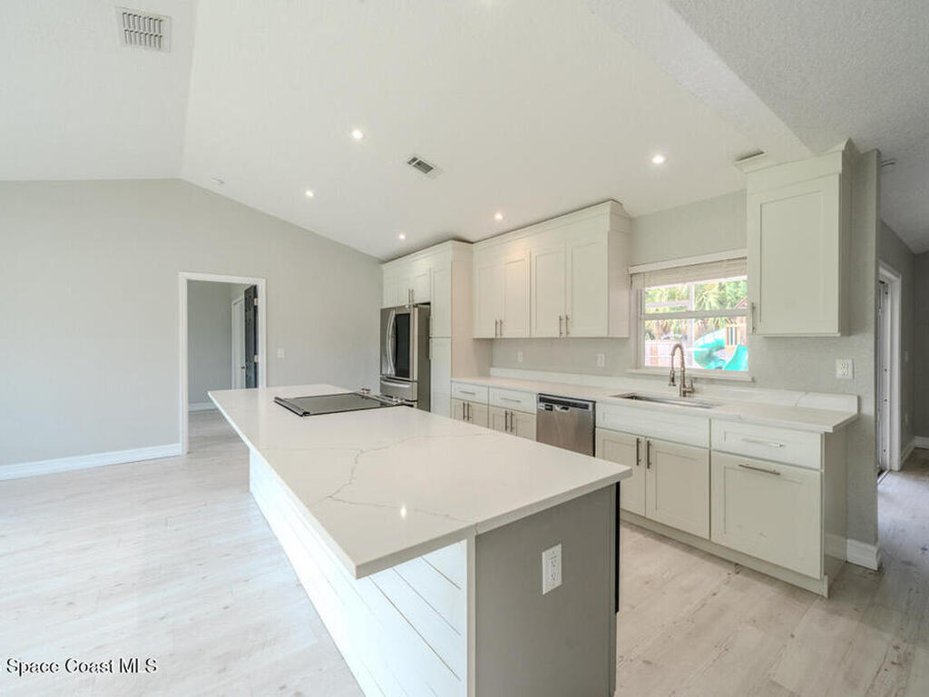 490 Tillman Avenue, Palm Bay, FL 32908