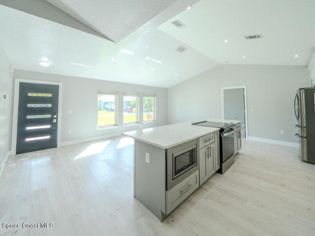 490 Tillman Avenue, Palm Bay, FL 32908