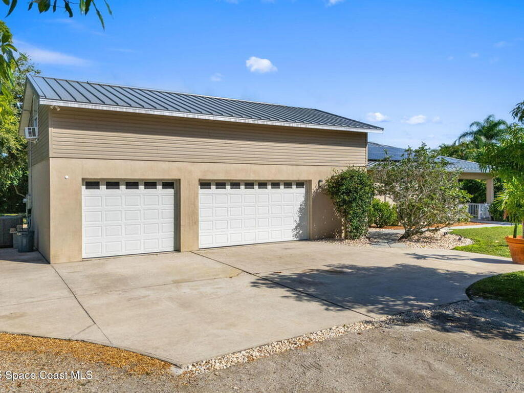 890 Newfound Harbor Drive, Merritt Island, FL 32952