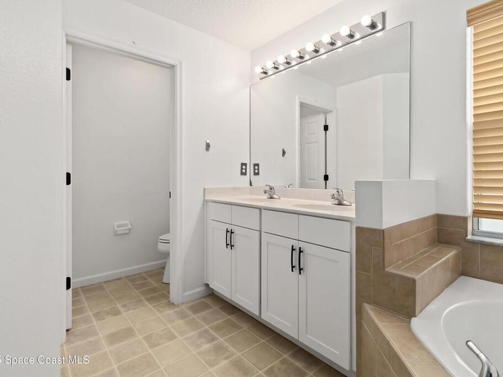 377 Wishing Well Circle, Palm Bay, FL 32908