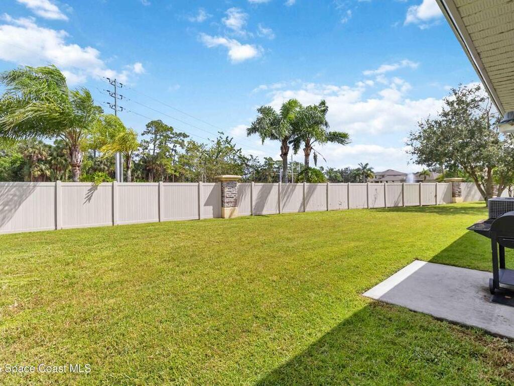 377 Wishing Well Circle, Palm Bay, FL 32908