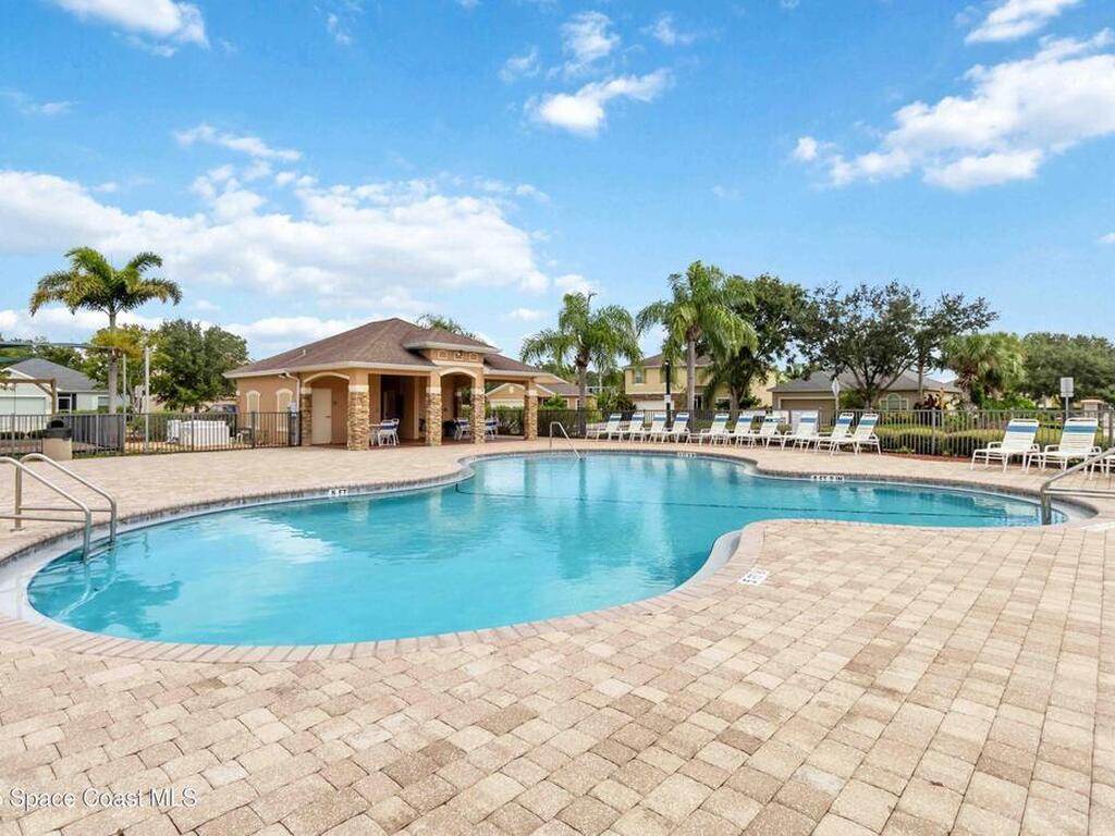377 Wishing Well Circle, Palm Bay, FL 32908