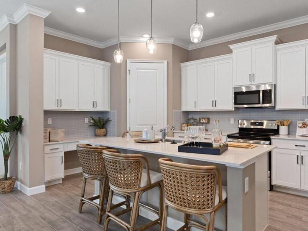 943 Veronese Place, Palm Bay, FL 32907