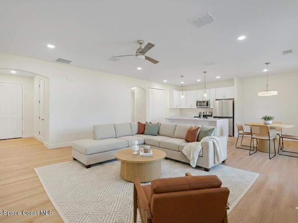 1319 Schneider Street, Palm Bay, FL 32908