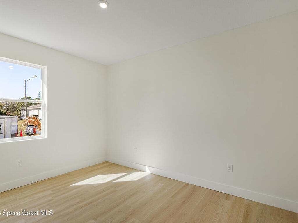 1319 Schneider Street, Palm Bay, FL 32908