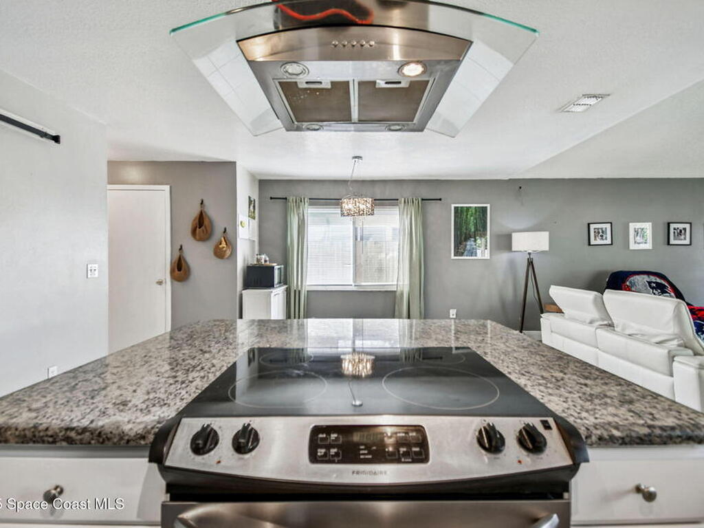 1033 Brielle Avenue, Oviedo, FL 32765