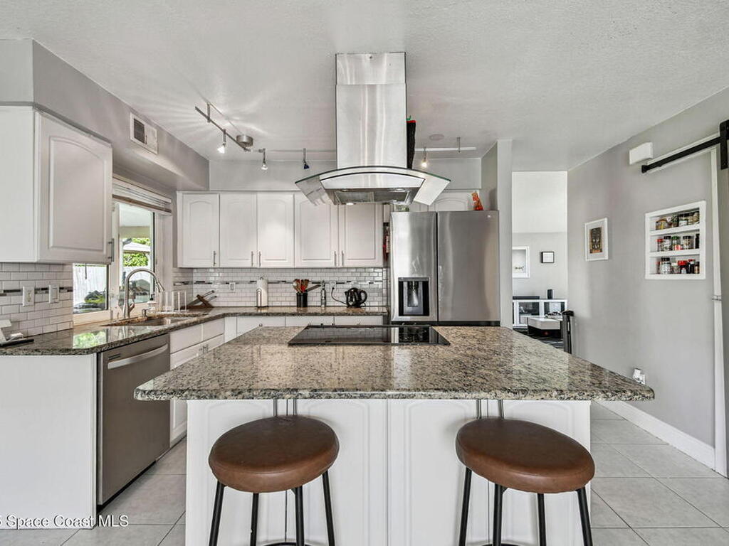 1033 Brielle Avenue, Oviedo, FL 32765