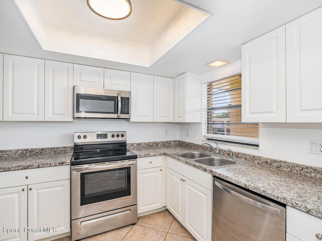 205 Palmetto Avenue, Merritt Island, FL 32953