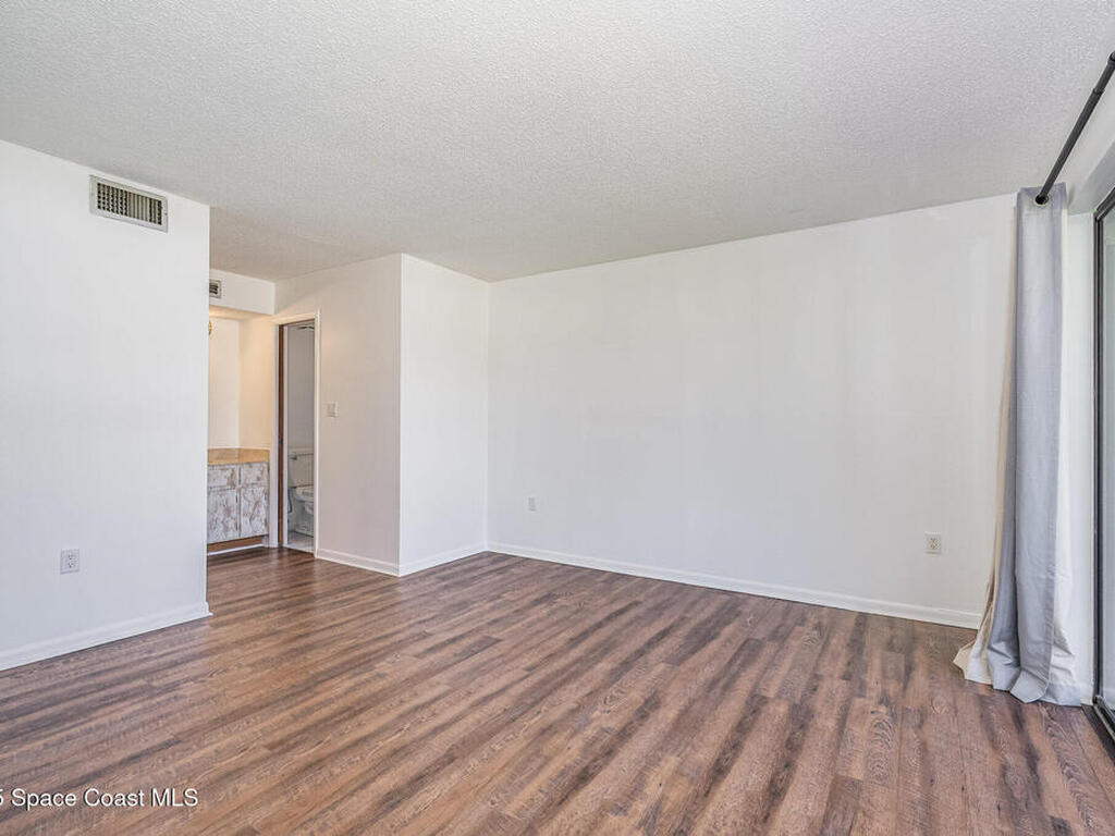 205 Palmetto Avenue, Merritt Island, FL 32953