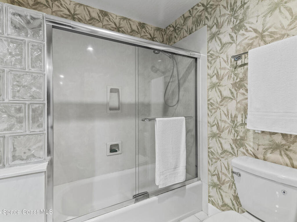 1808 Parkside Place, Indian Harbour Beach, FL 32937