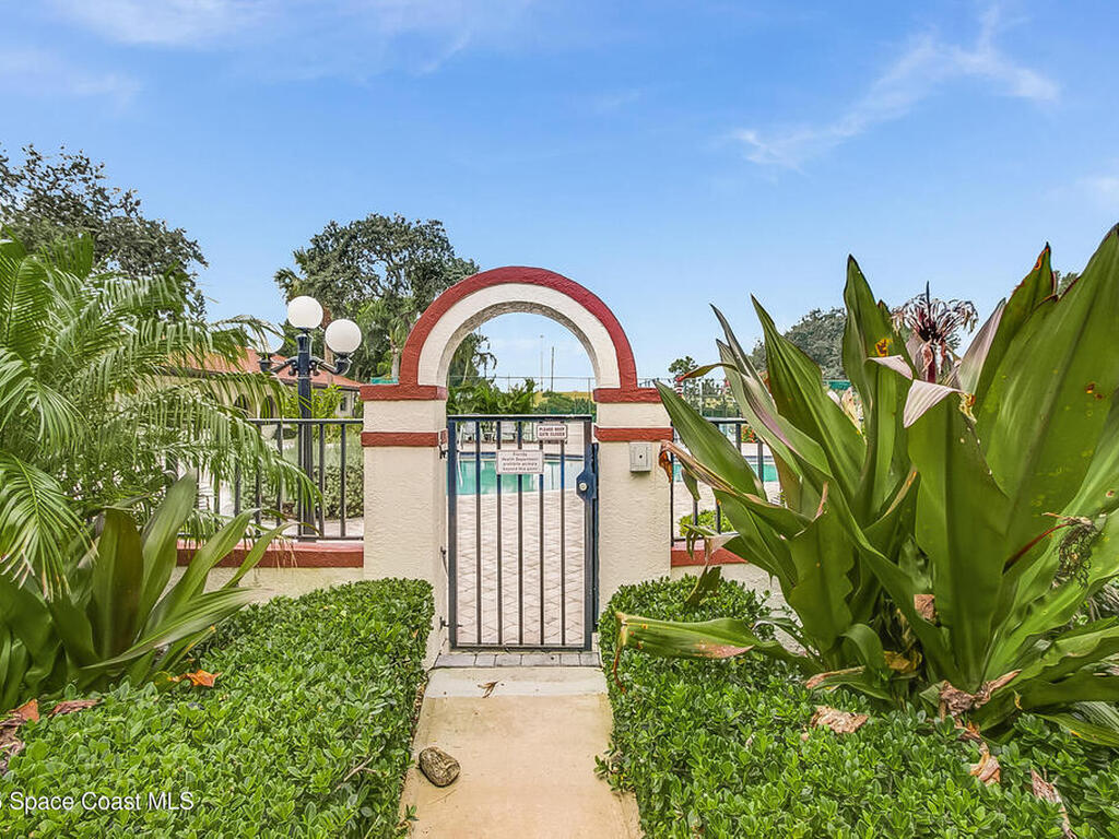 1808 Parkside Place, Indian Harbour Beach, FL 32937