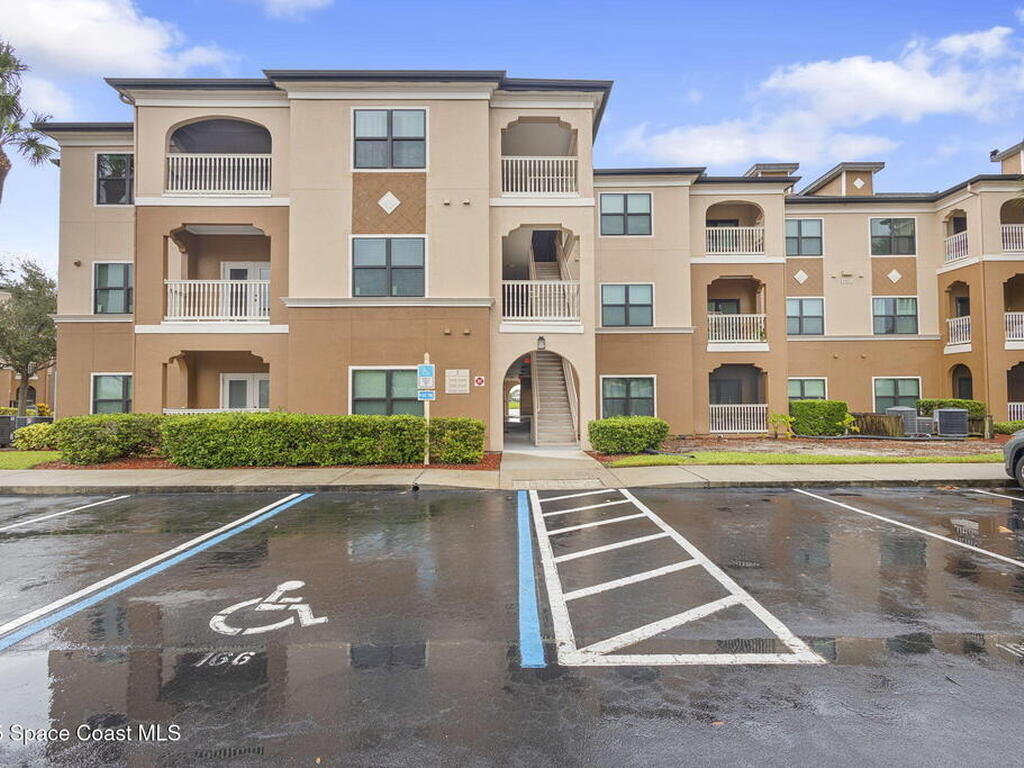 6421 Borasco Drive, Melbourne, FL 32940