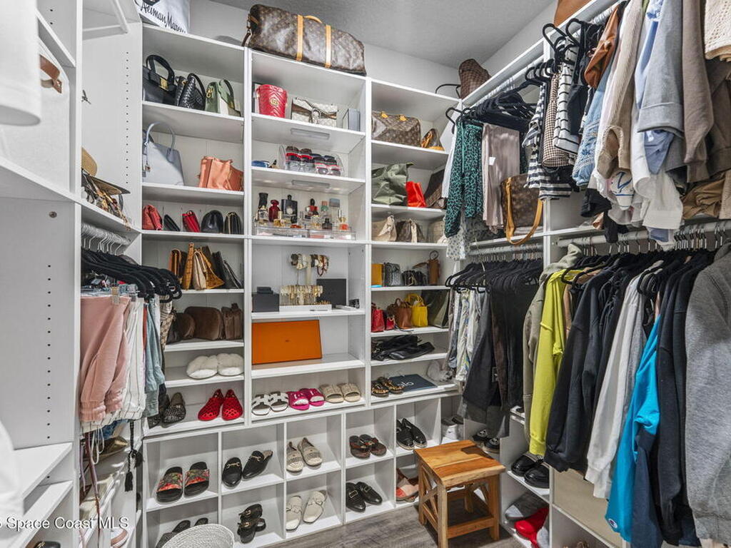 1085 Captiva Island Circle, Palm Bay, FL 32908