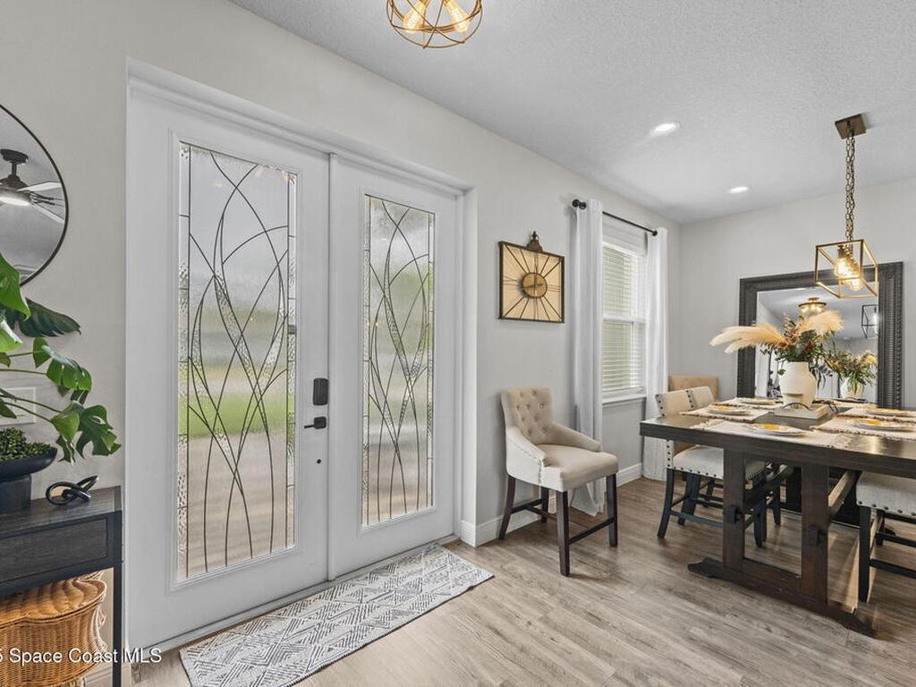 1085 Captiva Island Circle, Palm Bay, FL 32908